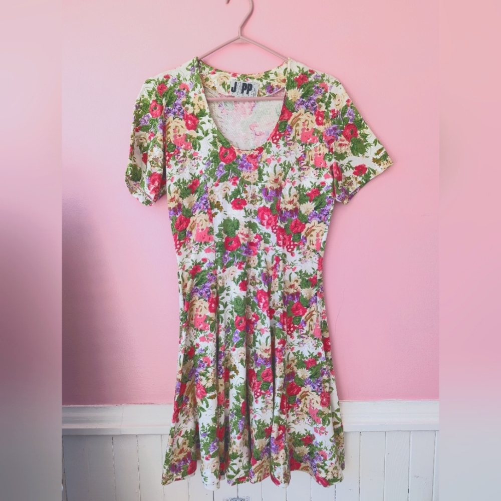 90s floral dress